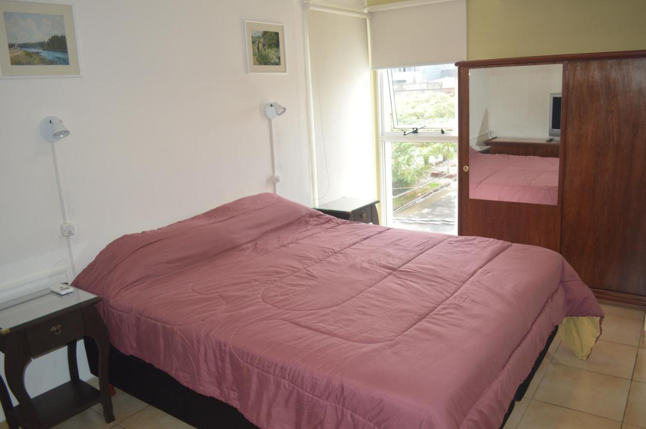 Departamentos Rodrigo Apartamento Posadas Exterior foto